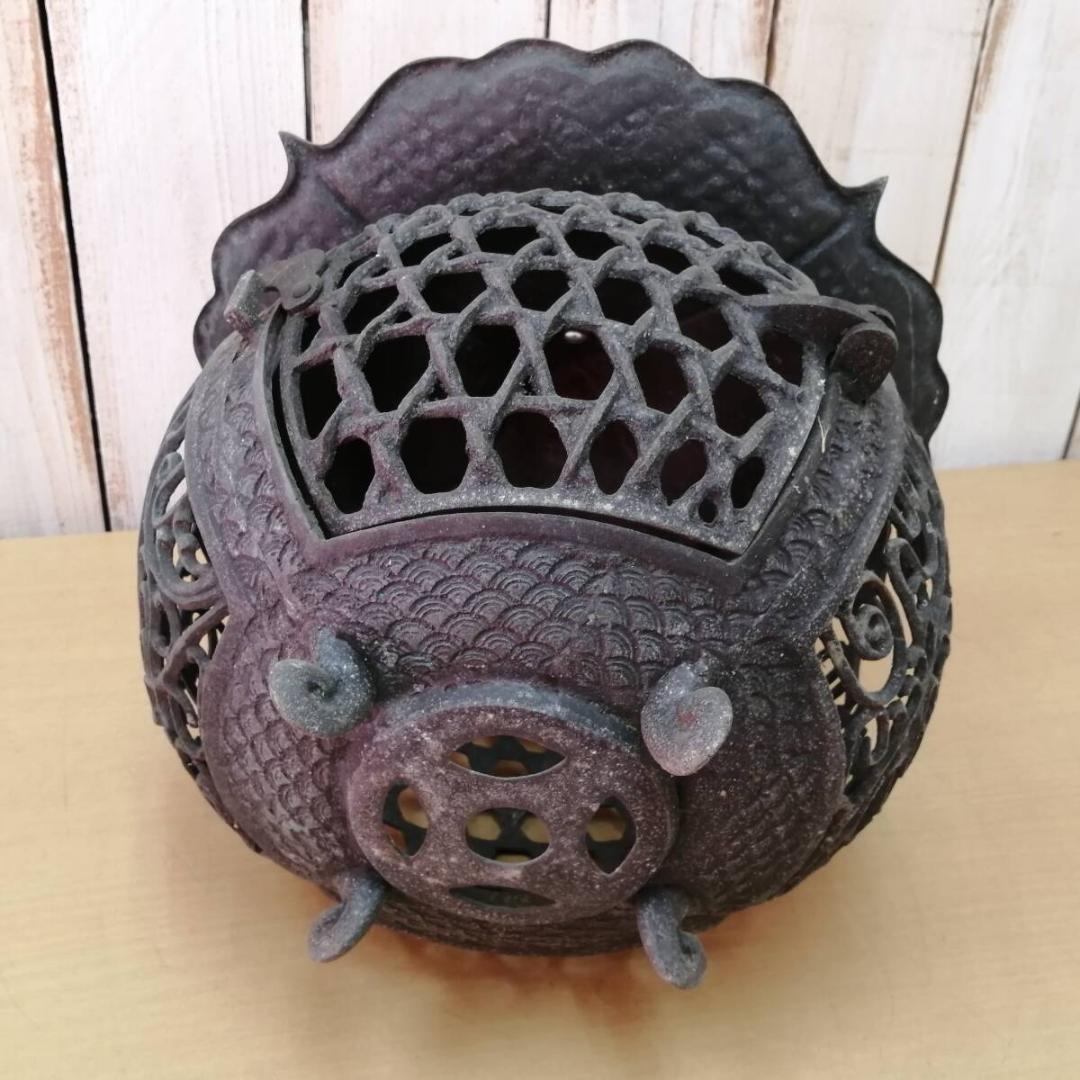 吊り灯篭 古い銅製 龍頭 青海波 菱花型 格子 吊り下げ灯 灯篭 丸型 足付き