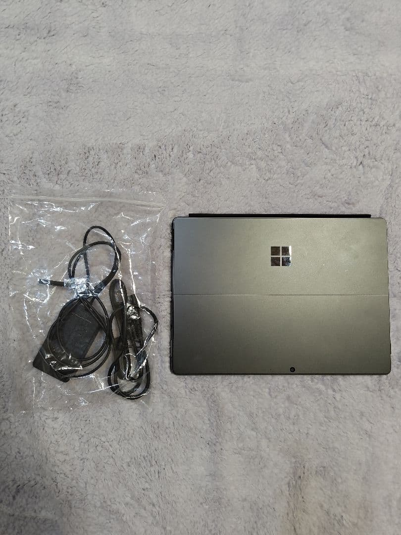 極美品 Microsoft Surface Pro8 i7 16GB 256GB