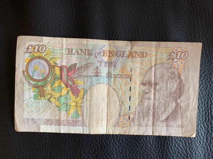 イギリスー旧貨幣￡10