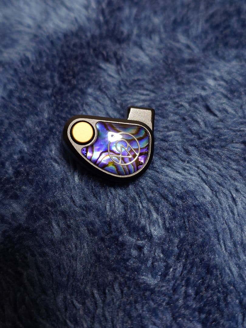 64audio Volür