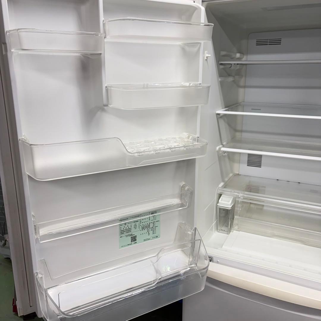 700 パナソニック　冷蔵庫　大型　3ドア　左開き　極美品　自動製氷機付　関東圏