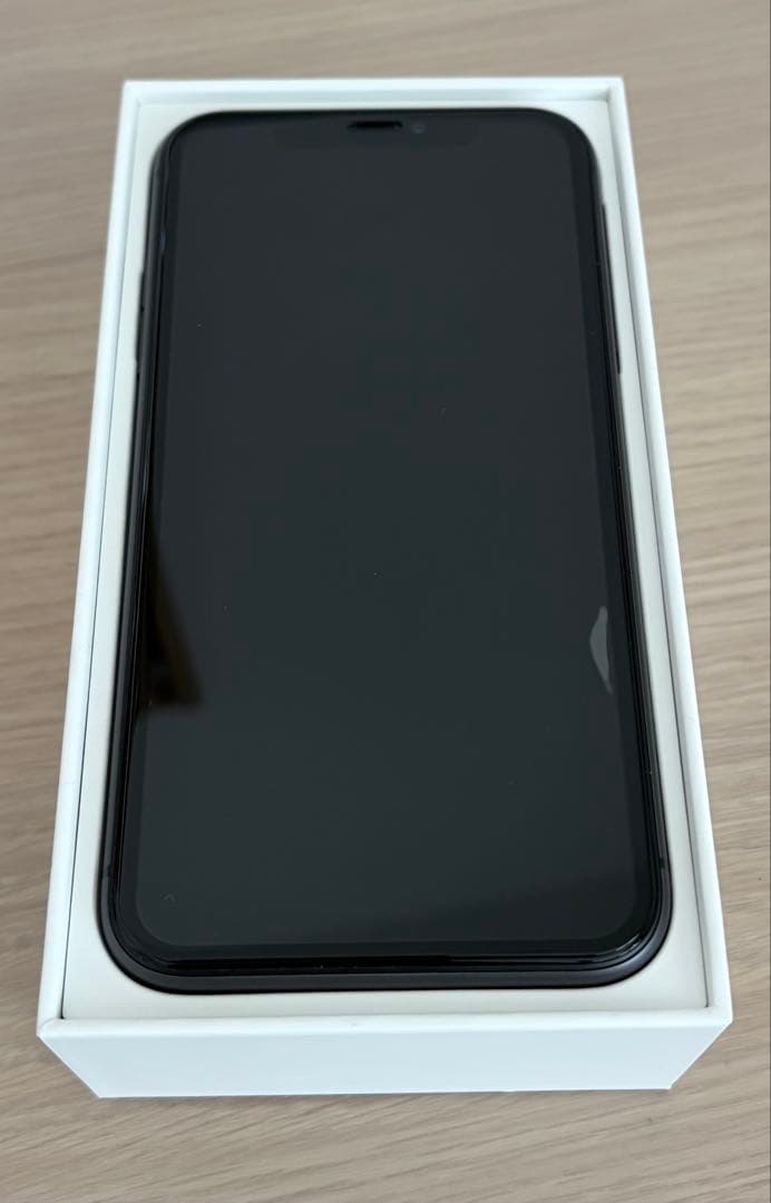 iPhone11 128GB ブラック 本体