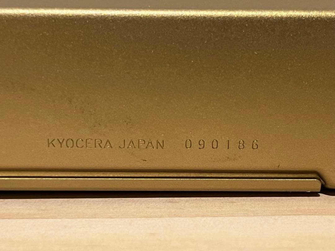 美品 完動品 CONTAX T2 チタンゴールド フィルムカメラ #25349