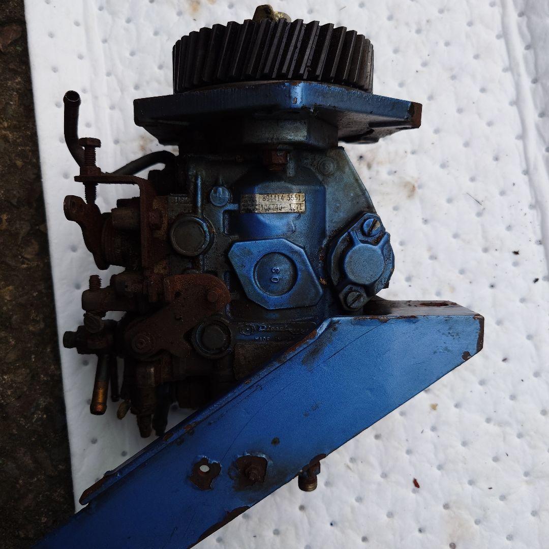 いすゞディーゼル燃料噴射ポンプ