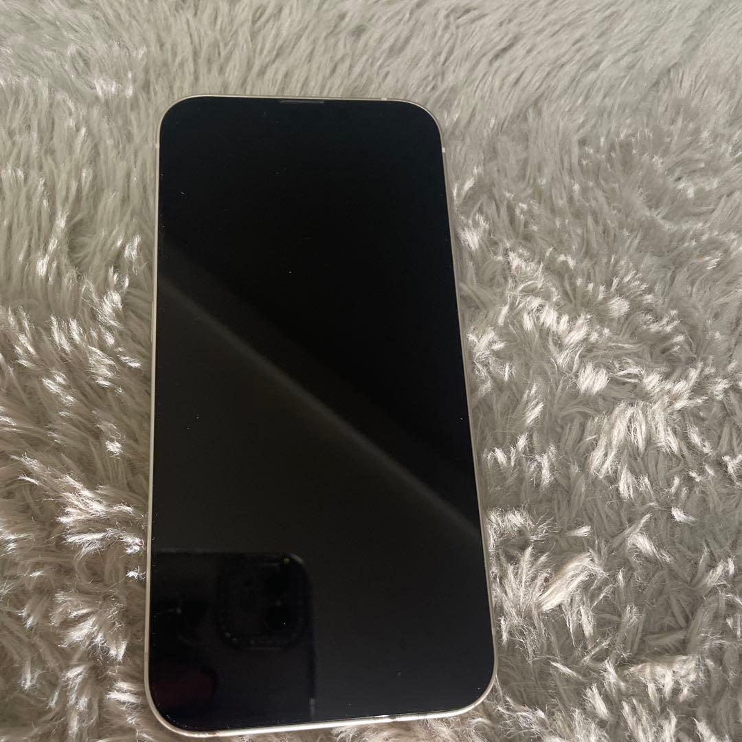 iPhone13 256GB 本体　スターライト