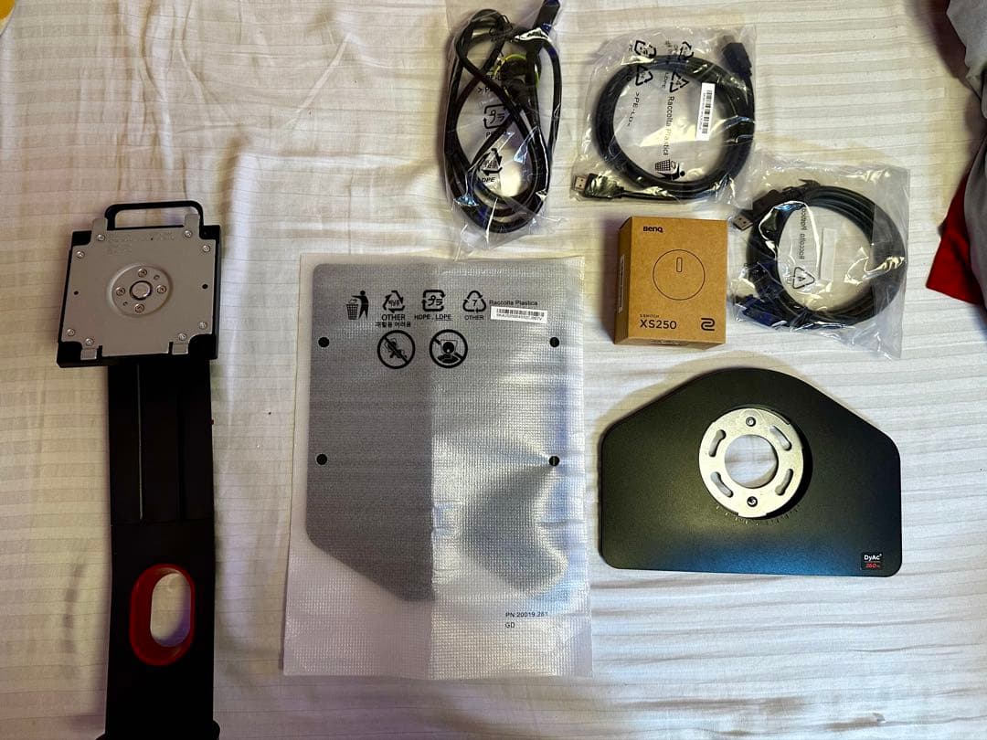 [訳あり特価]BenQ XL2566K ゲーミングモニター