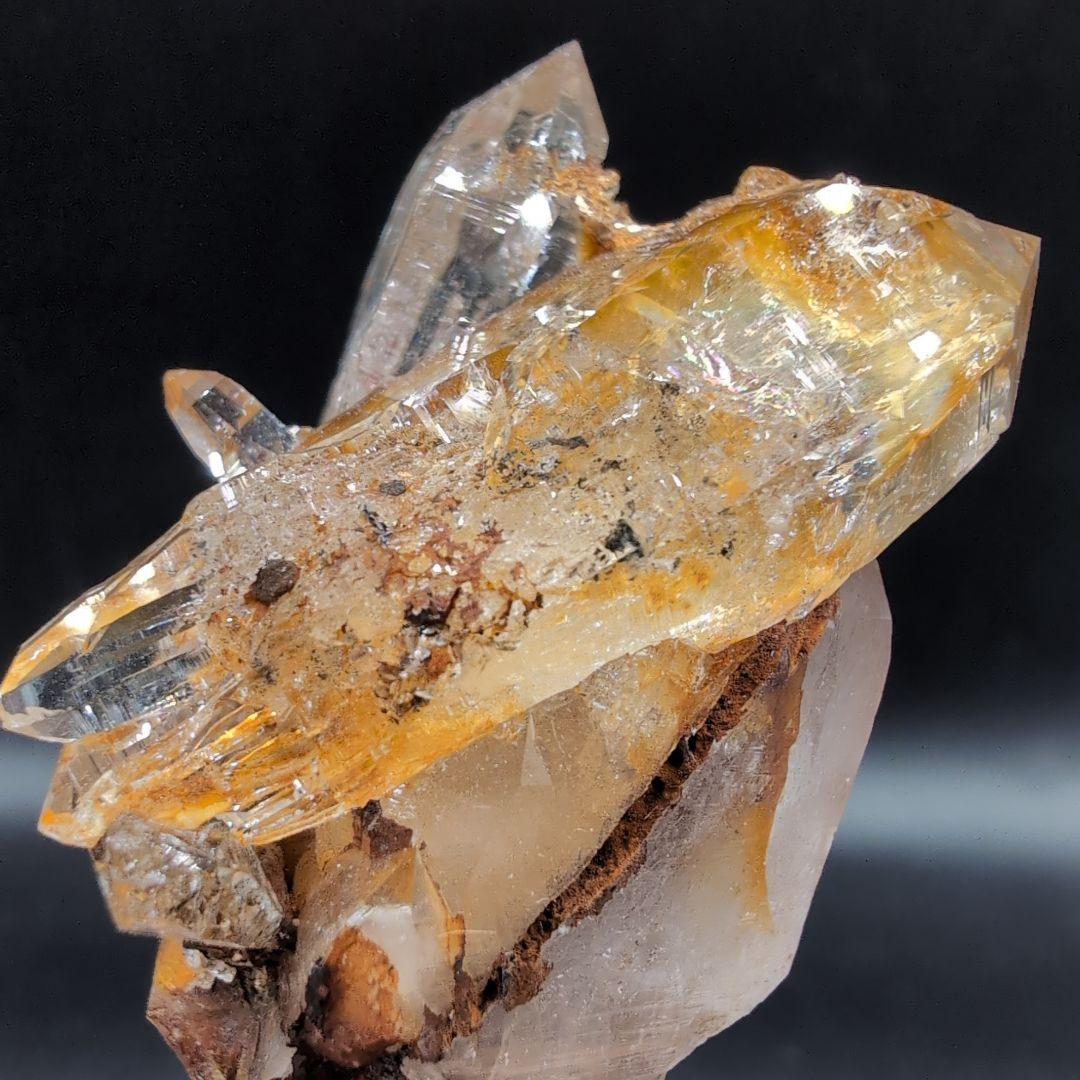 高品質 ガネッシュヒマール産　水晶　ポイント D