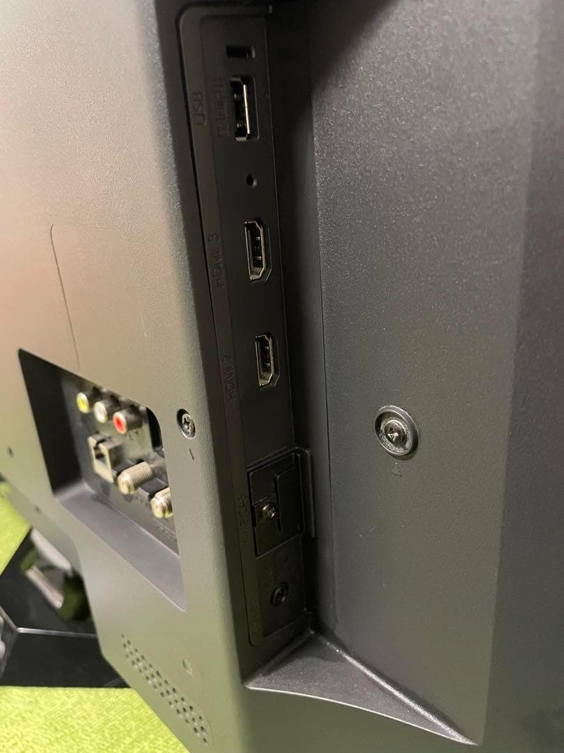 FUNAI フナイ ハードディスク内蔵！裏番組録画 液晶テレビ 32V型