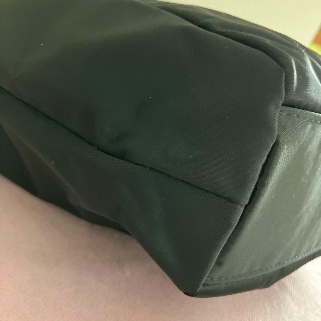 最終お値下げ☆russet clouds nylon スリングバッグ ブラック