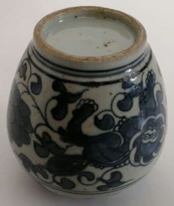 中国・東南アジア　小壺