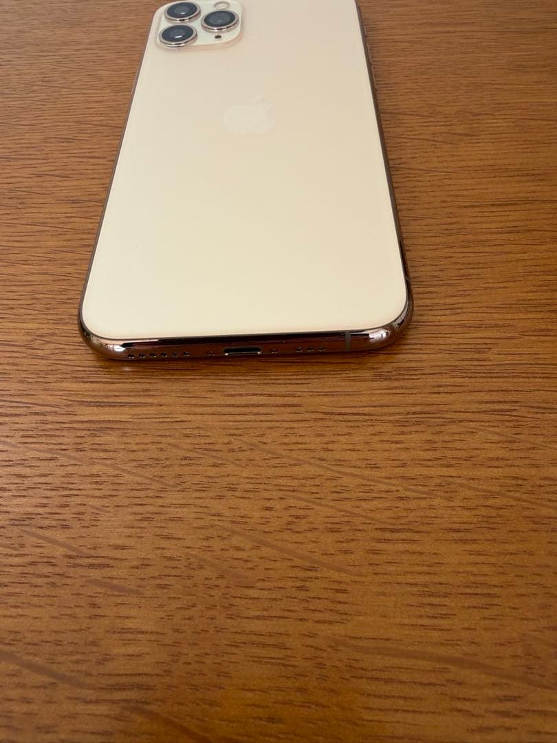 iPhone11pro 256GB ゴールド　バッテリー残量99%