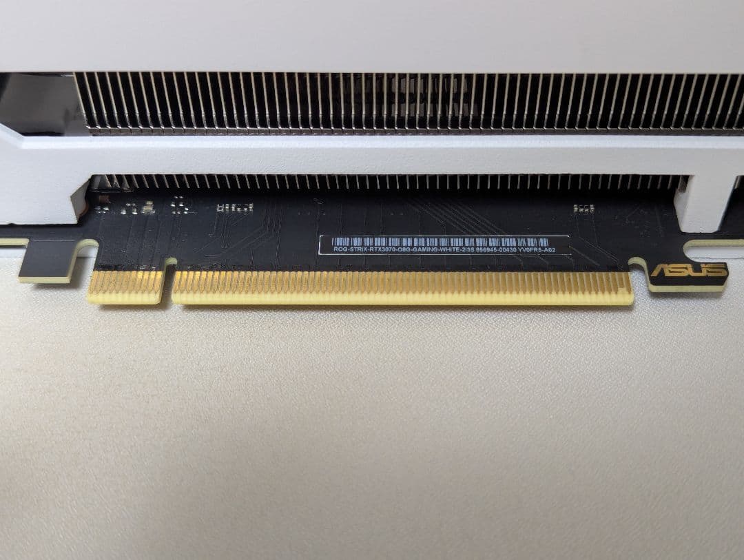 ASUS ROG STRIX GEFORCE RTX3070 OC ホワイト