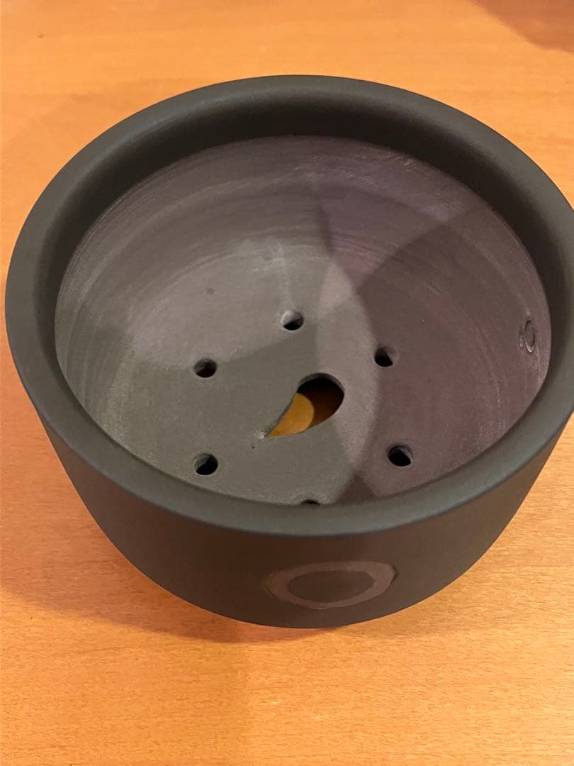 qutoten 鉢　Mサイズ　新品