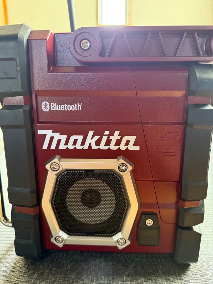 充電式ラジオ　Makita マキタ　MR108 オーセンティックレッド(限定色)