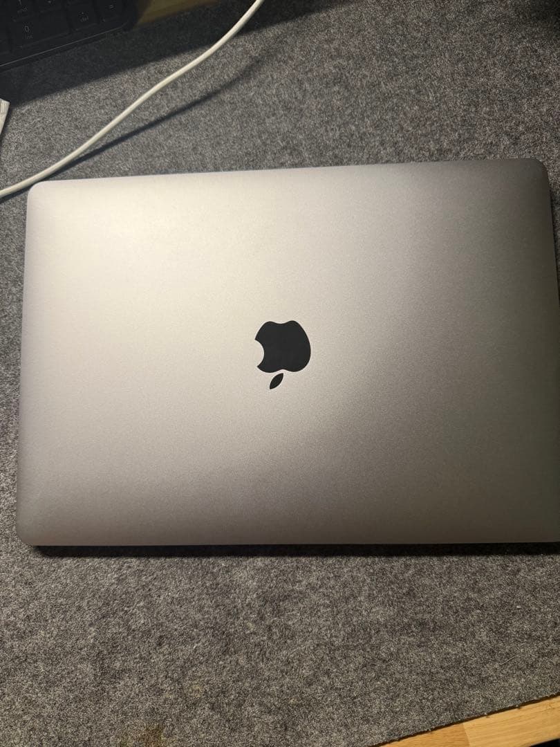 MacBook本体 Apple MacBook Air 2020 M1 8GB 256GB