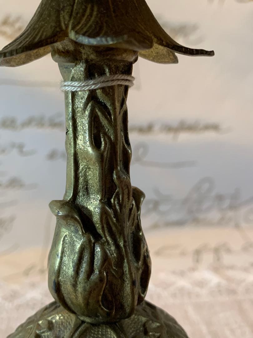 フランス製　アンティークのセーブル焼の電気スタンド！シェードも綺麗で素敵です！