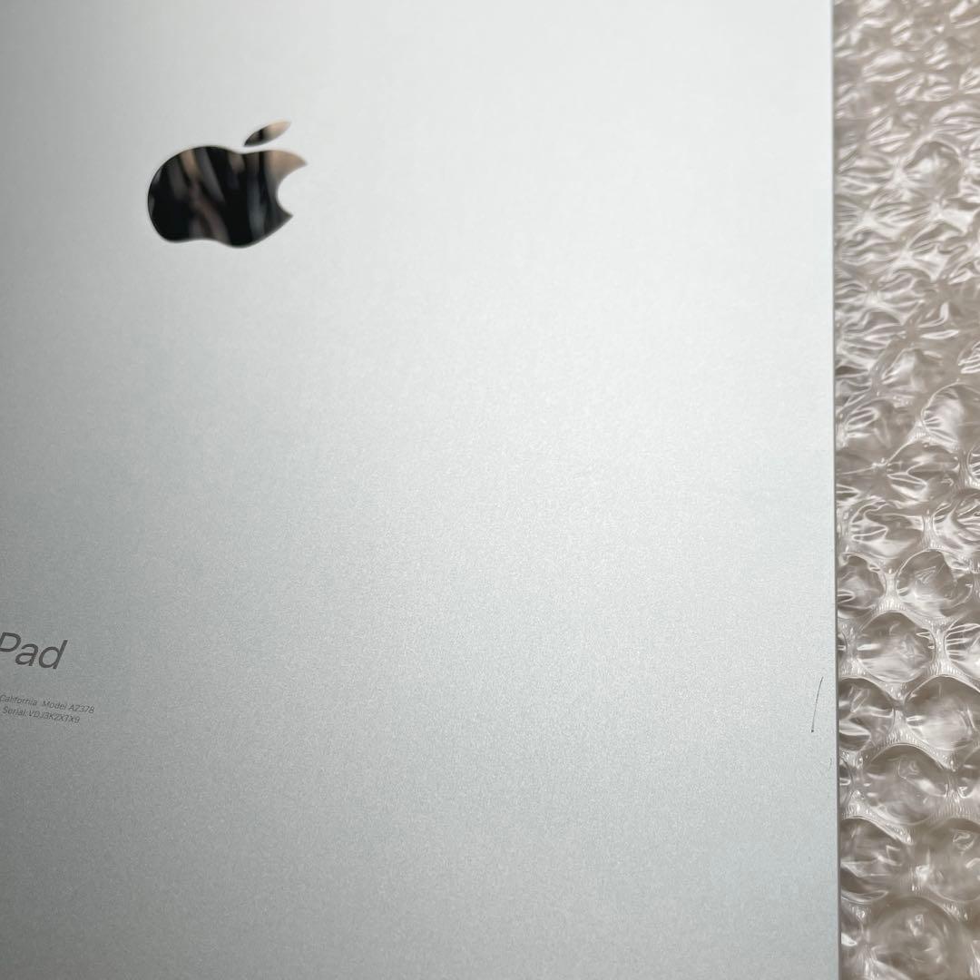 iPad Pro 第5世代 12.9 シルバー　128GB A2378 超美品
