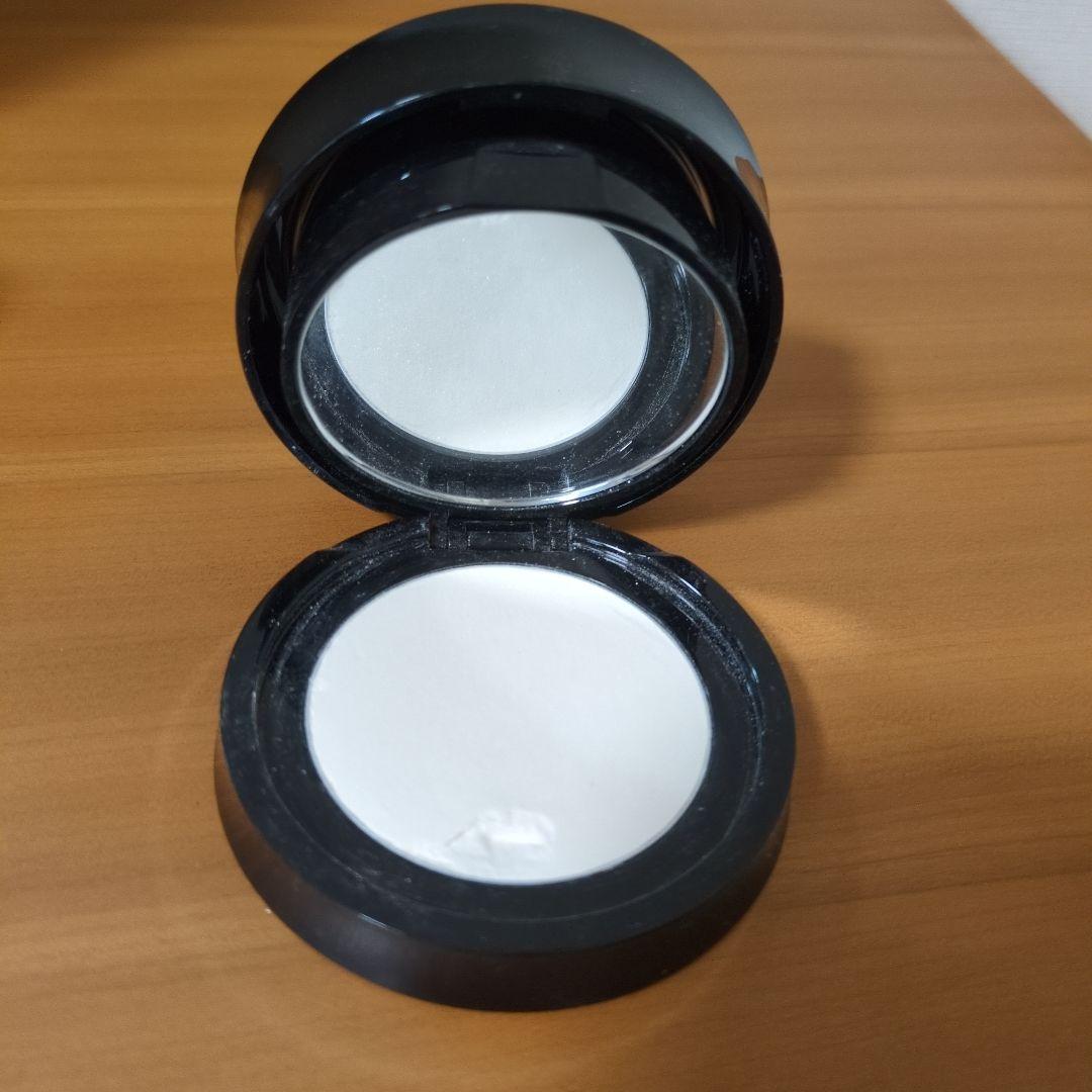 【しろぴー】木製チェスト、ファンデ、ファー付きポンチョ　3点おまとめ