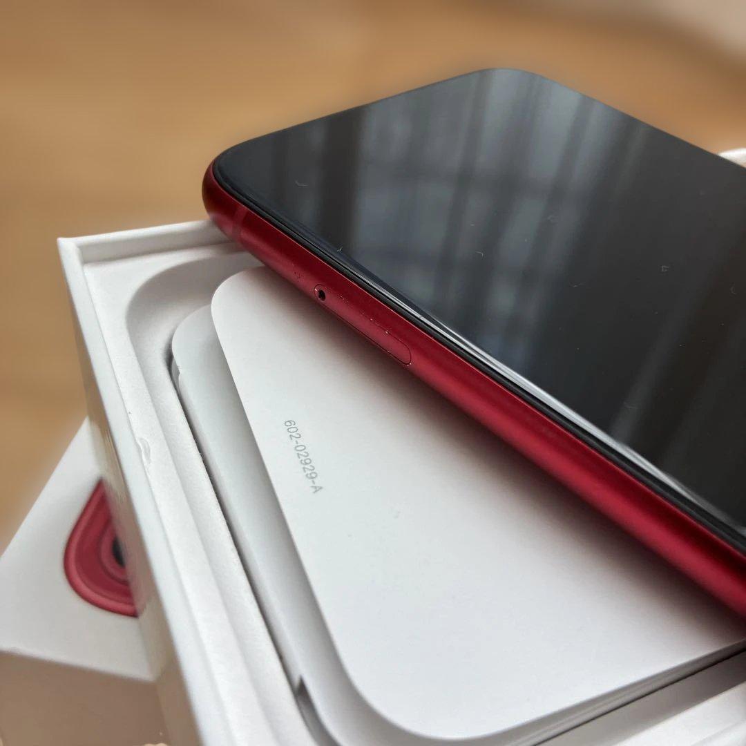 Apple iPhone 11 (PRODUCT(RED)) 本体 128G