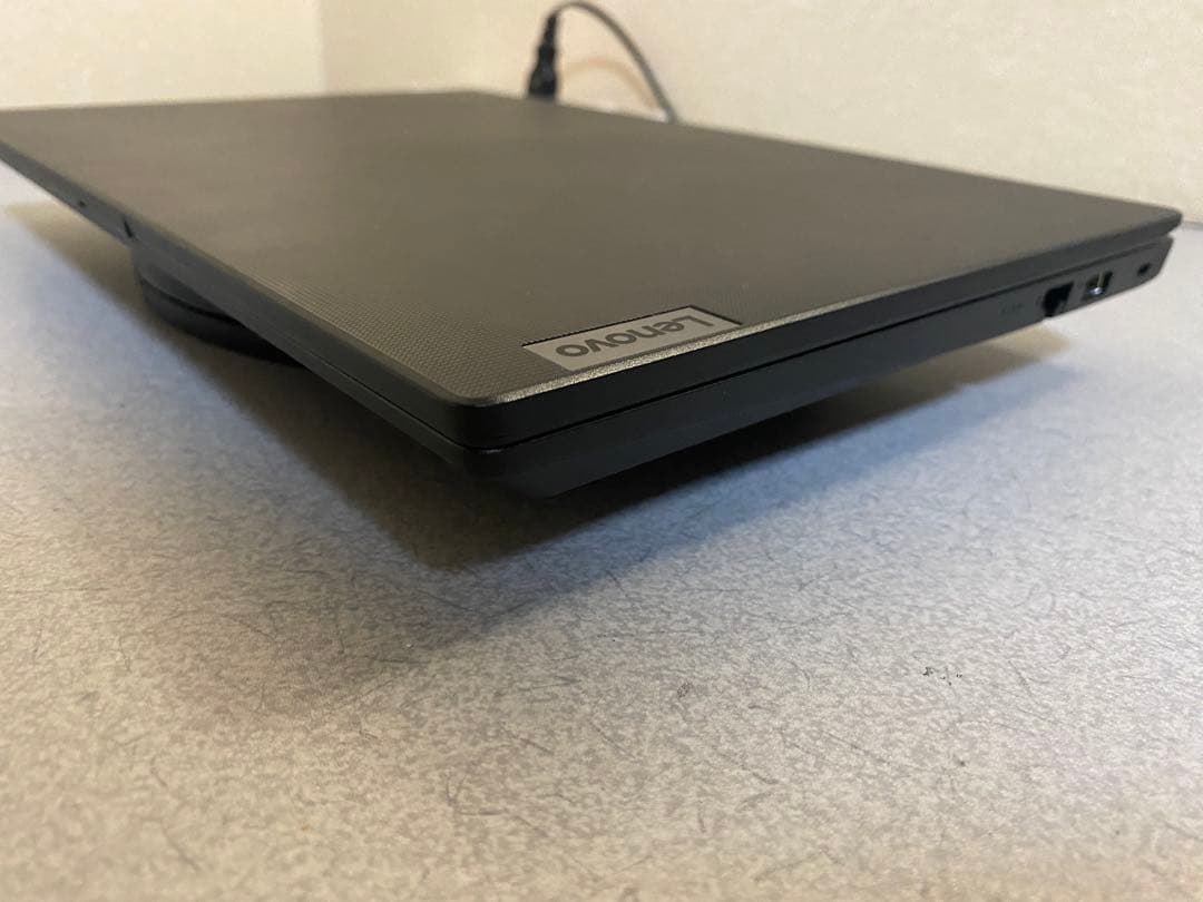 Lenovo V14 G4　Ryzen 5 7430U/16 GB/256GB