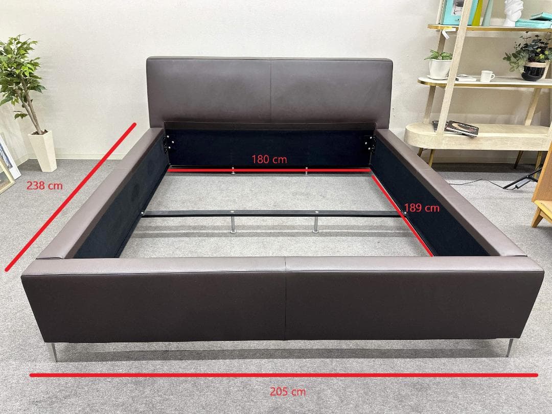 TIME & STYLE■ベッドフレーム　キングサイズ　ハイクラスモダン　レザー