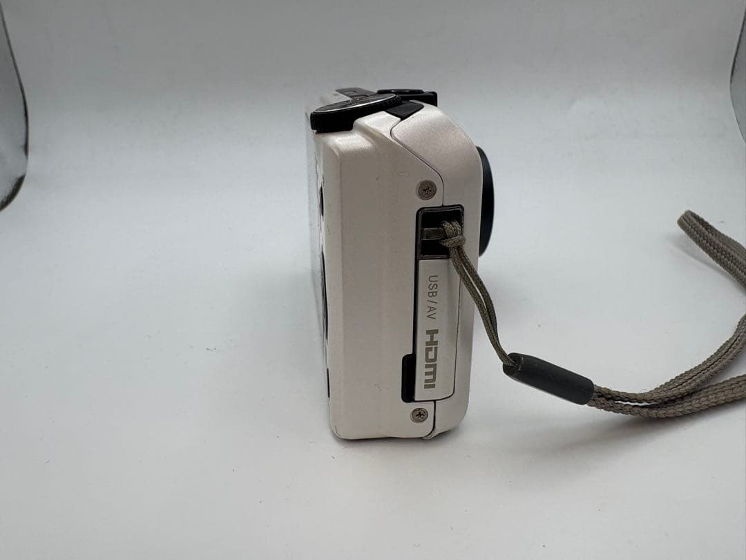 CASIO EXILIM EX-ZR100 コンパクトデジカメ