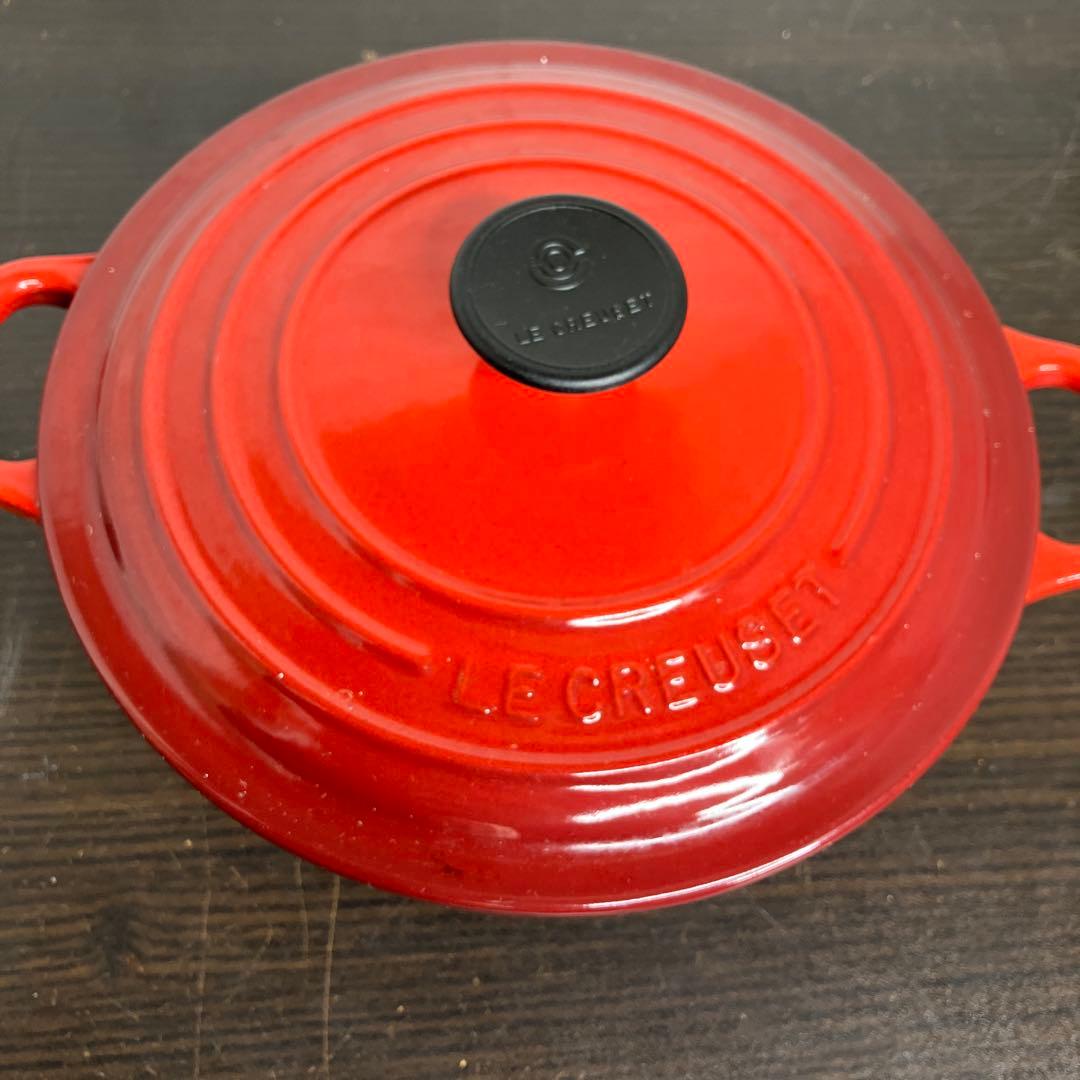 Le Creuset ホーロー 両手鍋 赤 20cm