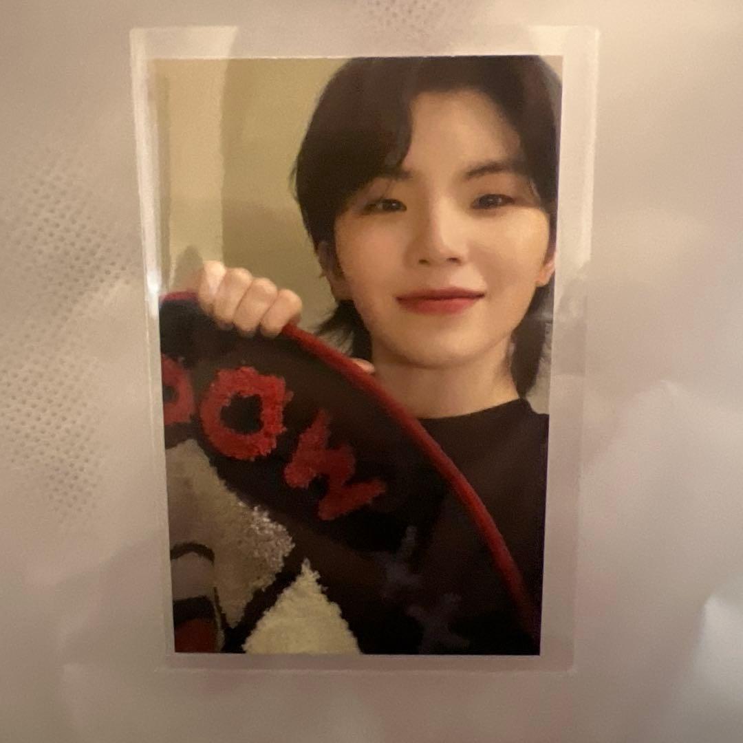 seventeen アーティストメイド　ウジ　ラグ　トレカ付き