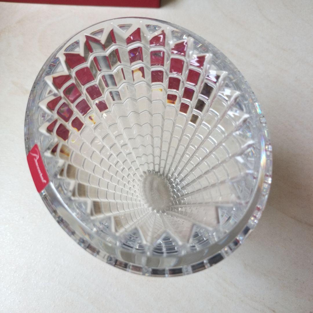 【めぐりん】【新品未使用】Baccarat　バカラ アイベース 花瓶