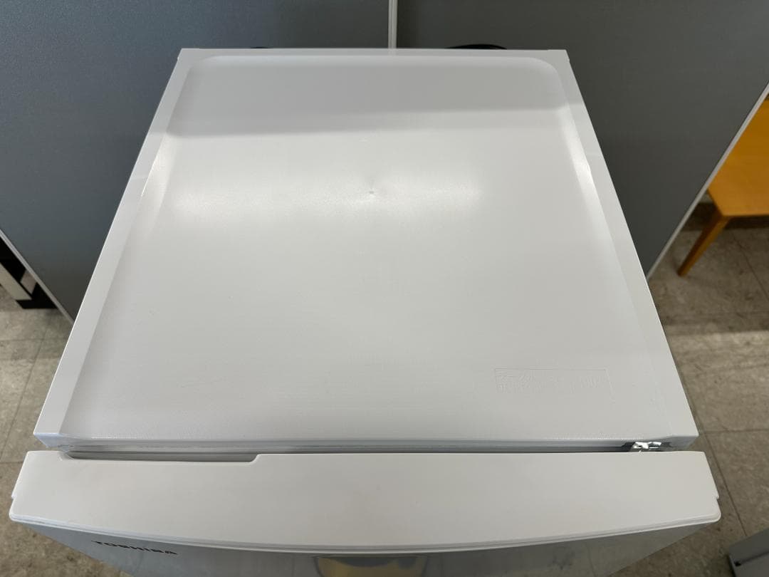 TOSHIBA　冷凍冷蔵庫　170L　GR-W17BS　2024年製