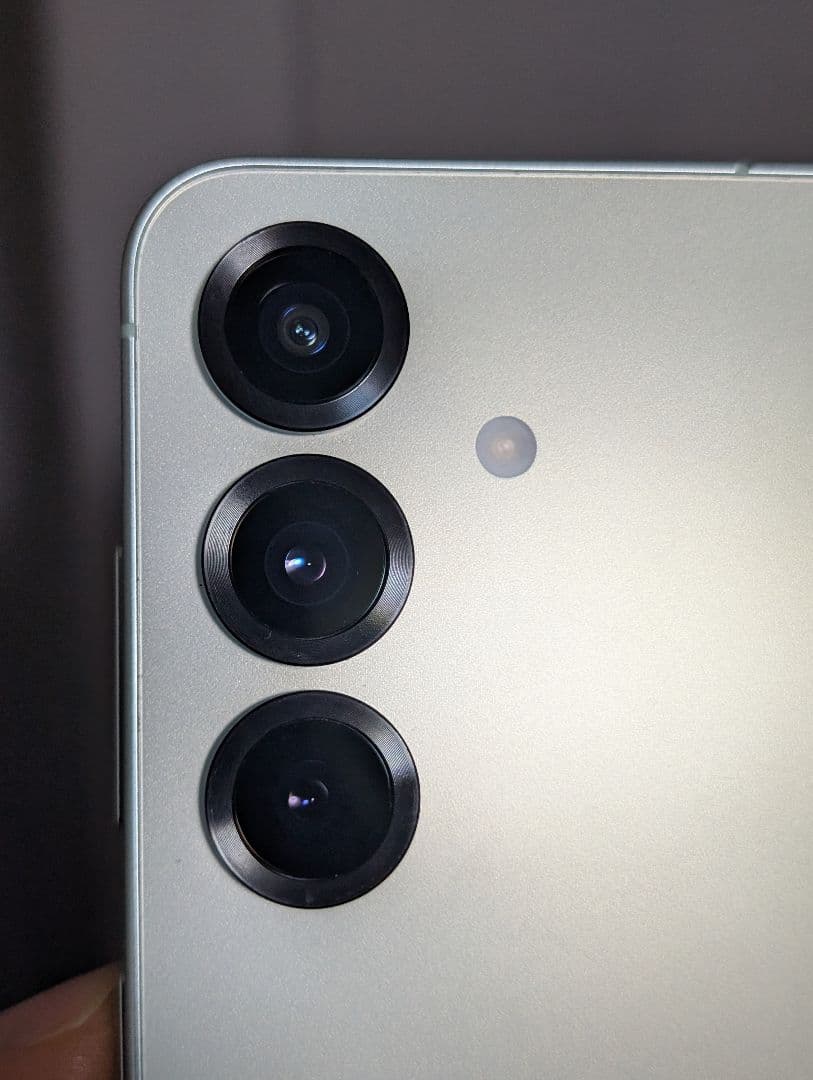 未使用に近い【国内版】Samsung Galaxy S25