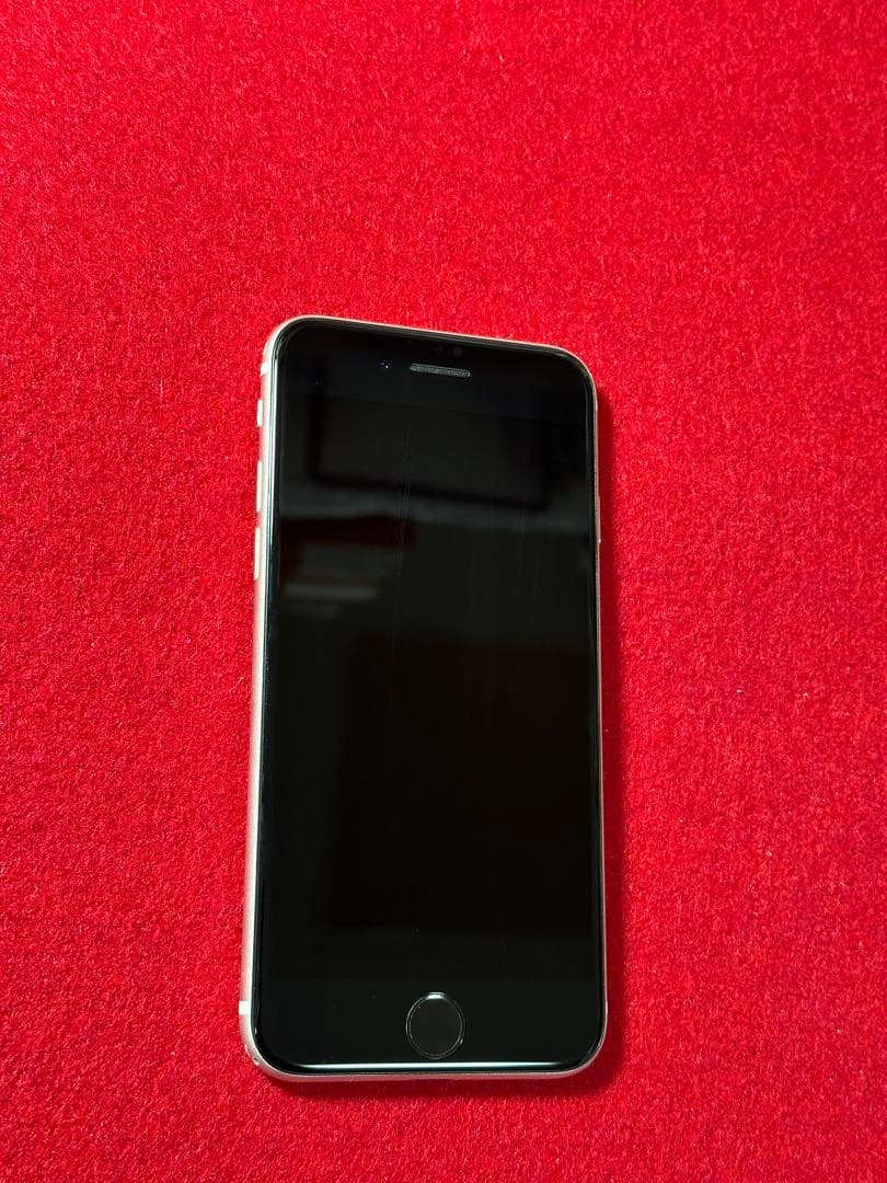 【1397】iPhone SE3第3世代スターライト 64GB simフリー