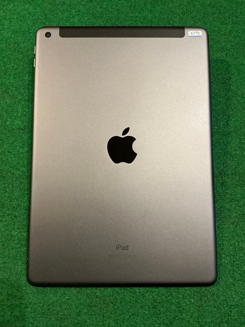 ipad 第7世代 WiFi+Cellular SIMフリー　32GB 美品