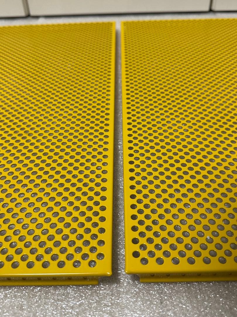 USMハラー 純正 パンチングパネル 500×350モジュール イエロー 2枚