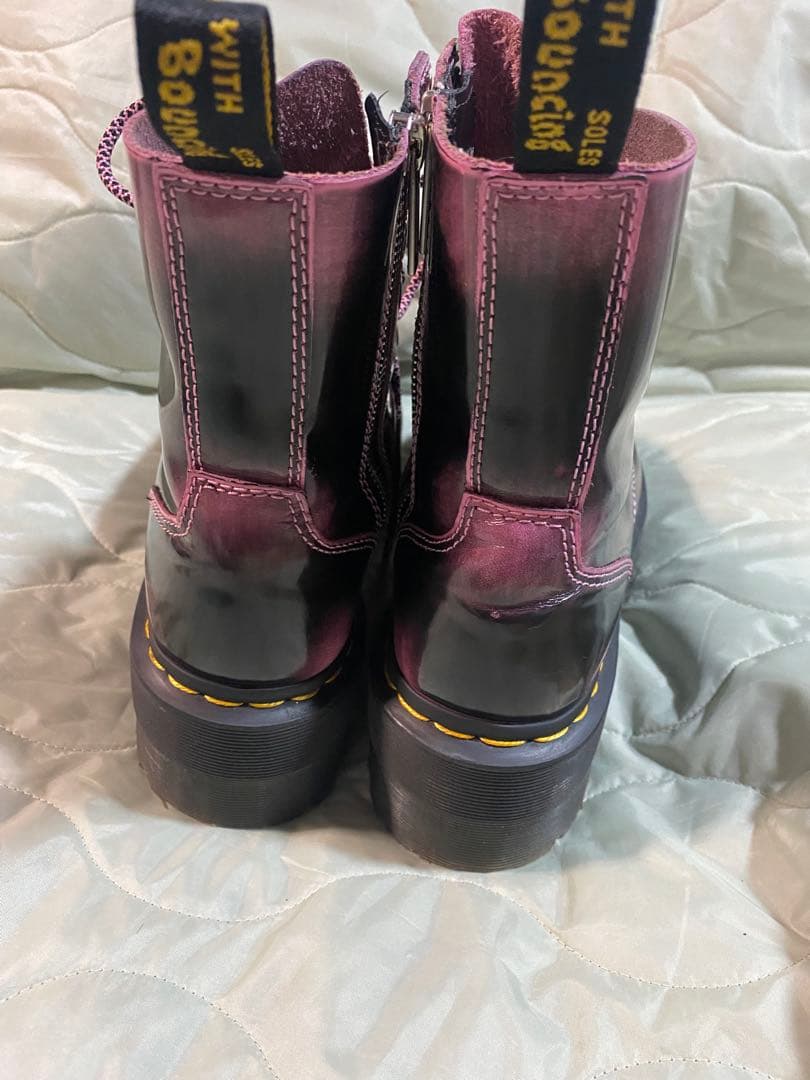 【美品】Dr. Martens バレンタイン厚底　フォンダンピンクUK5