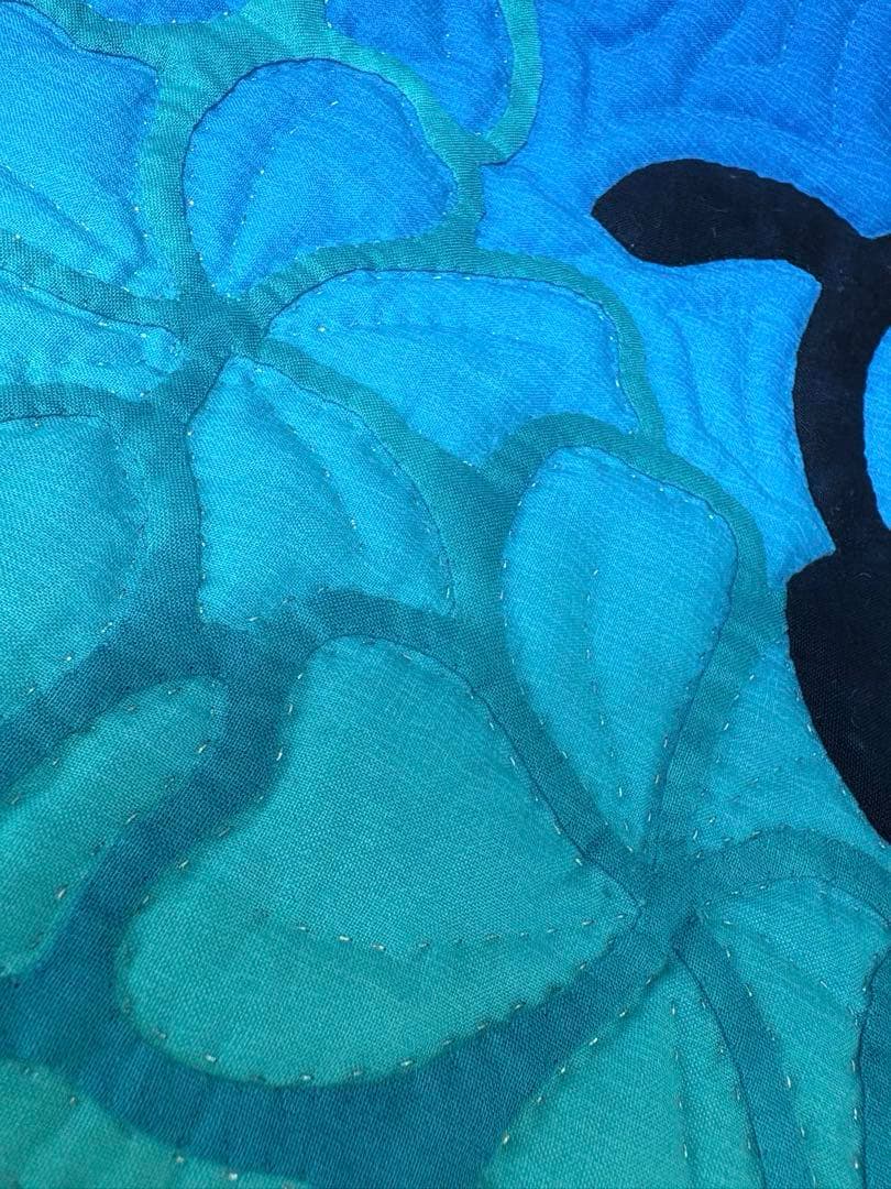 ハワイアンキルトトートバッグ　　　　　　グラデーションB 　　プルメリア&ホヌ