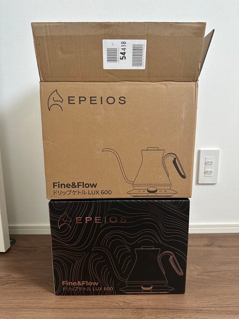 新品未開封！【世界バリスタ監修】エペイオス 熱感応変色ドリップケトル 電気ケトル