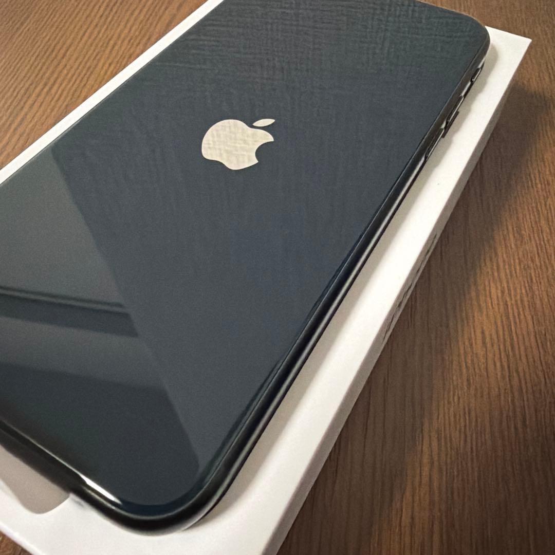 ◎iPhone SE 3世代 128GB ミッドナイト SIMフリー 新品未使用