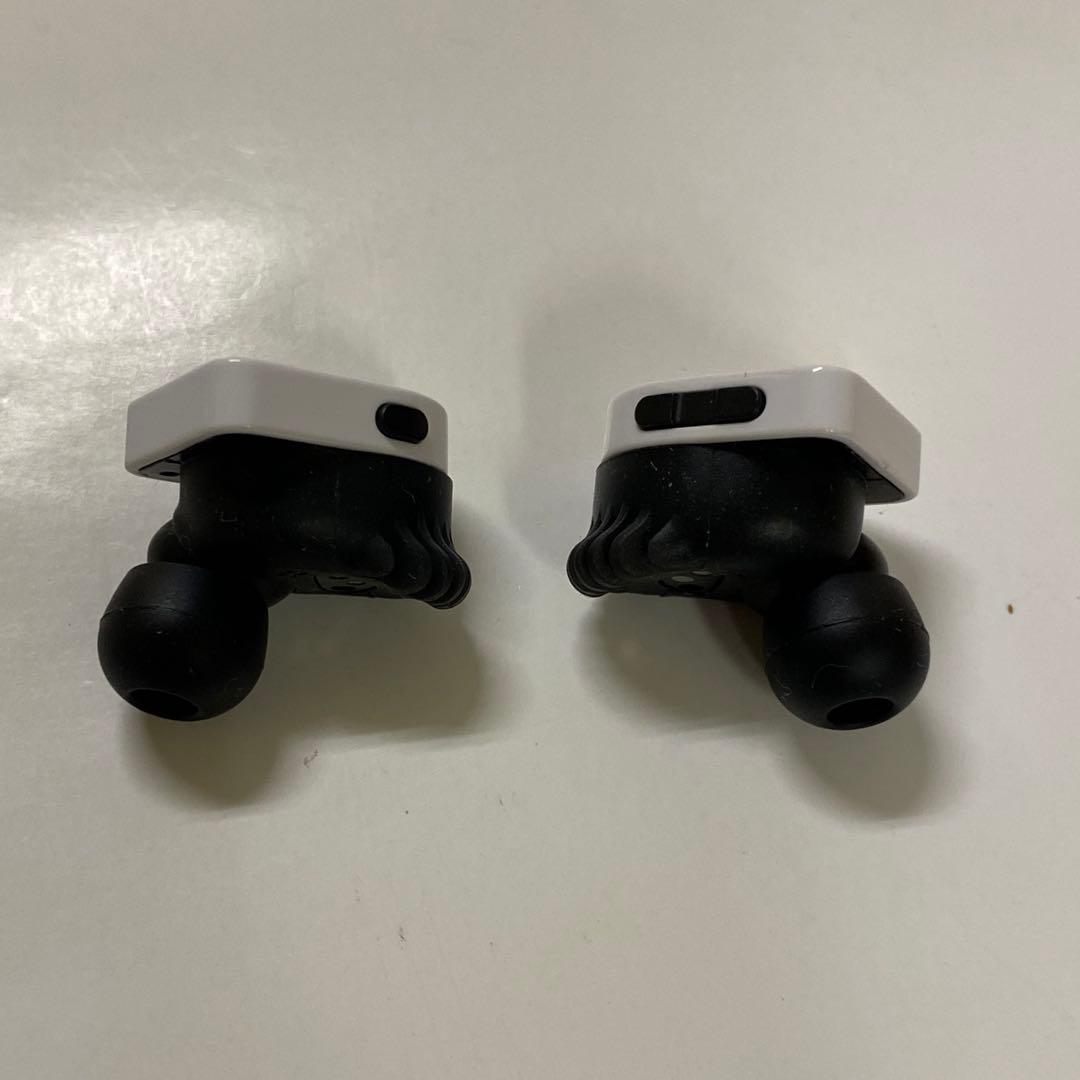 KAA06-35 ルイヴィトン QAB020 ホライゾン ワイヤレスイヤホン