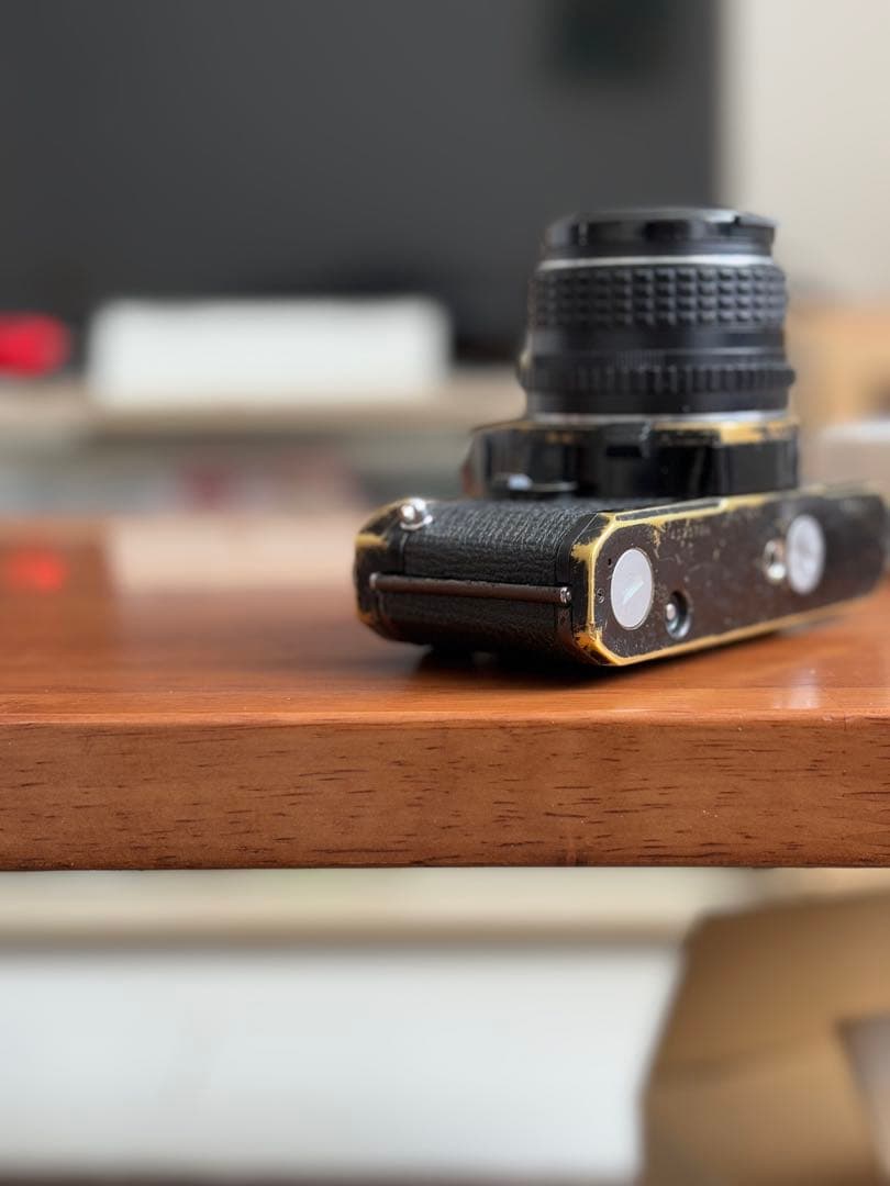 PENTAX MX SMC PENTAX-M 50mm f/1.4レンズ付き。