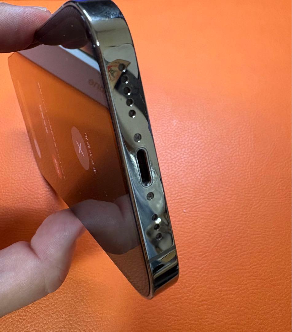 Apple iPhone 14 Pro 128GB ゴールド 本体　美品