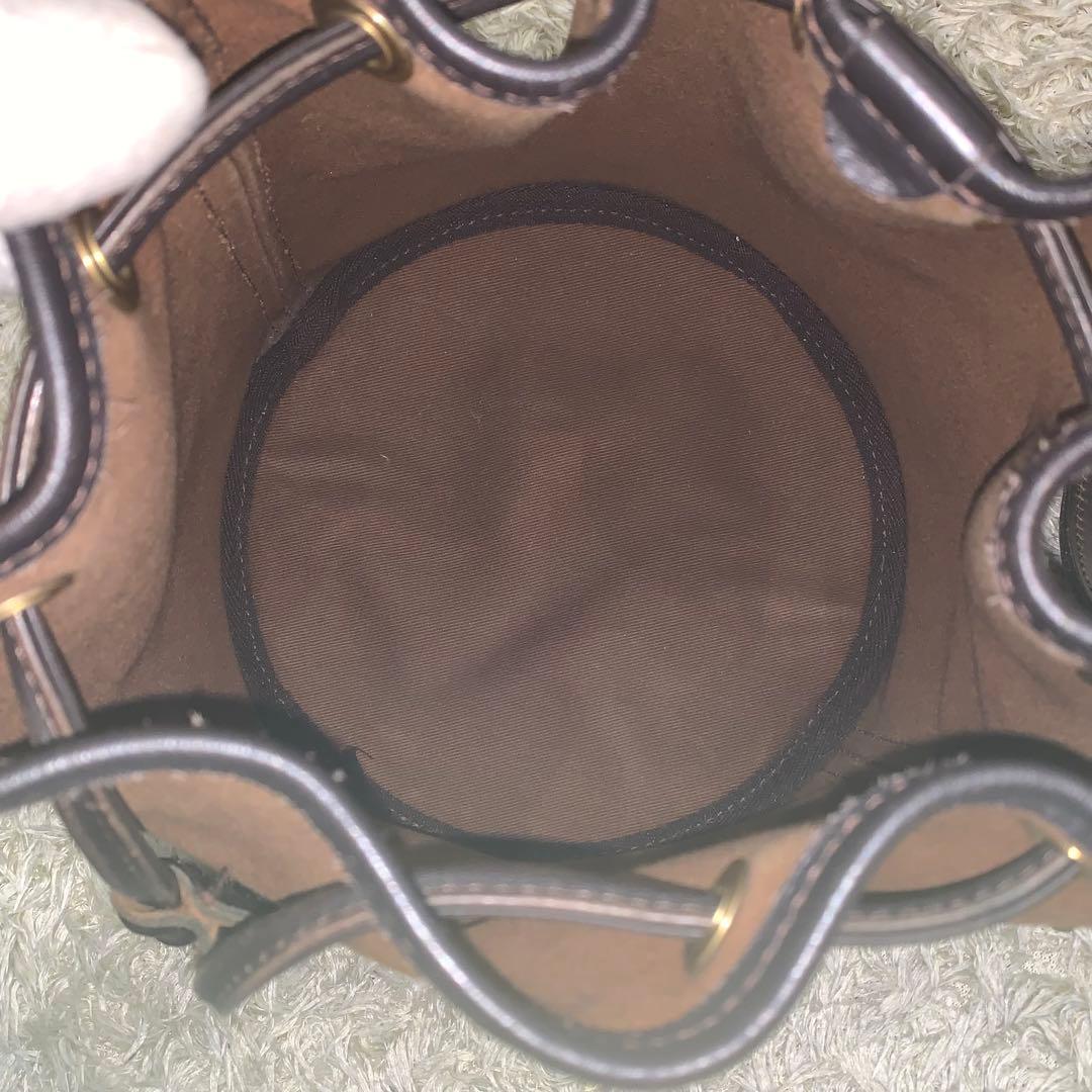 美品✨ ブレディ カルダーミニ ショルダーバッグ クロスボディ 巾着