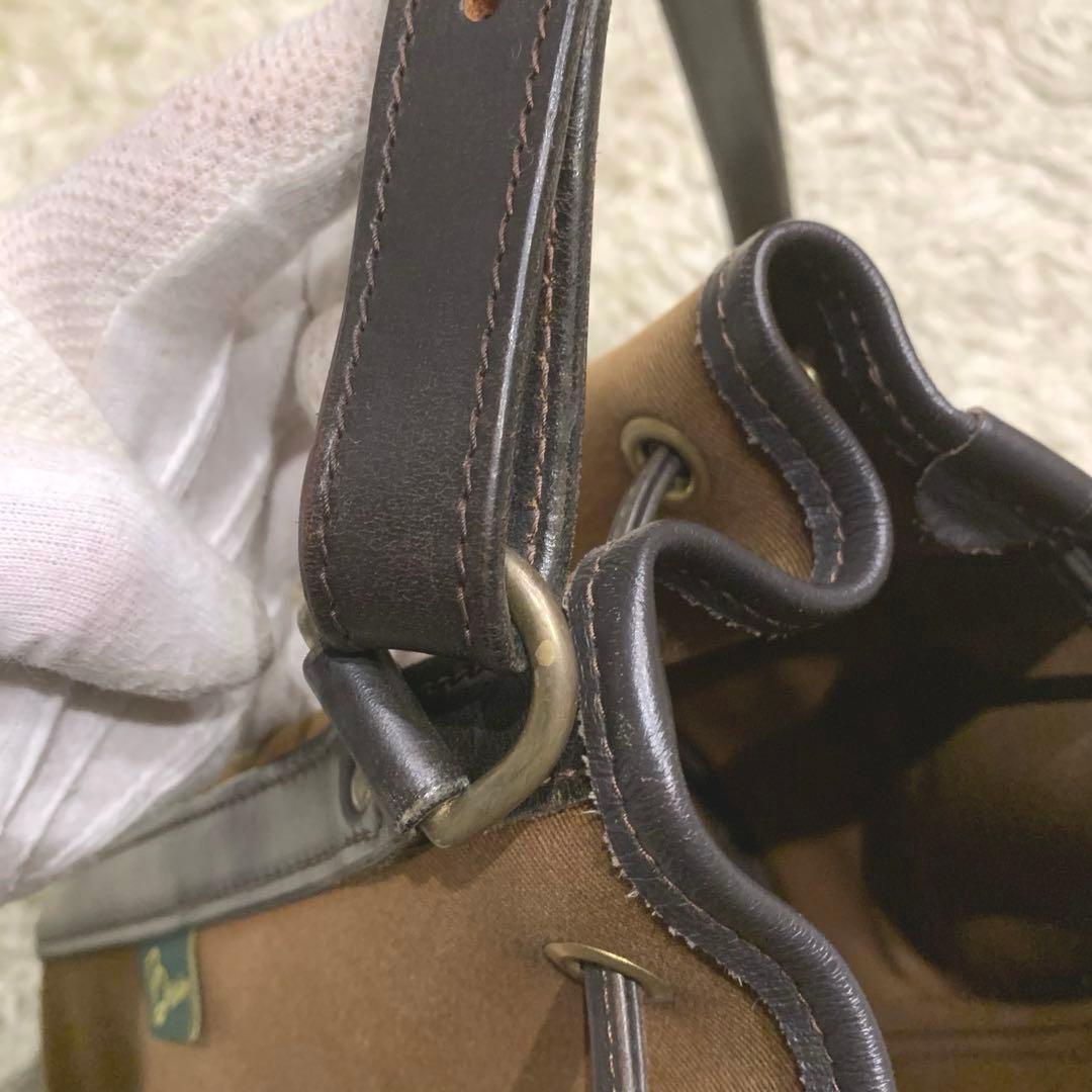 美品✨ ブレディ カルダーミニ ショルダーバッグ クロスボディ 巾着