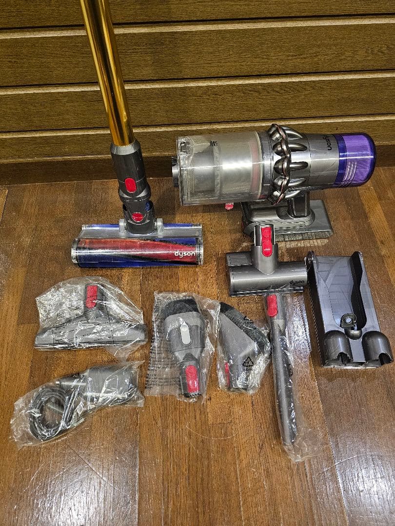 T*I様 美品 Dyson コードレスクリーナー V11 sv14 エコーモード