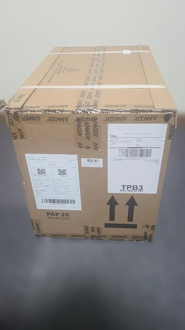 Anker Solix C1000 ポータブル電源 1056Wh [ブラック]