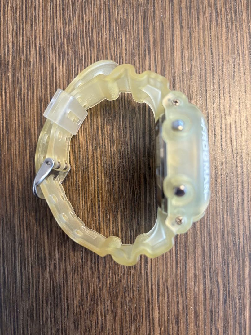 フロッグマン DW-8201WC-7T 白 98年 W.C.C.S