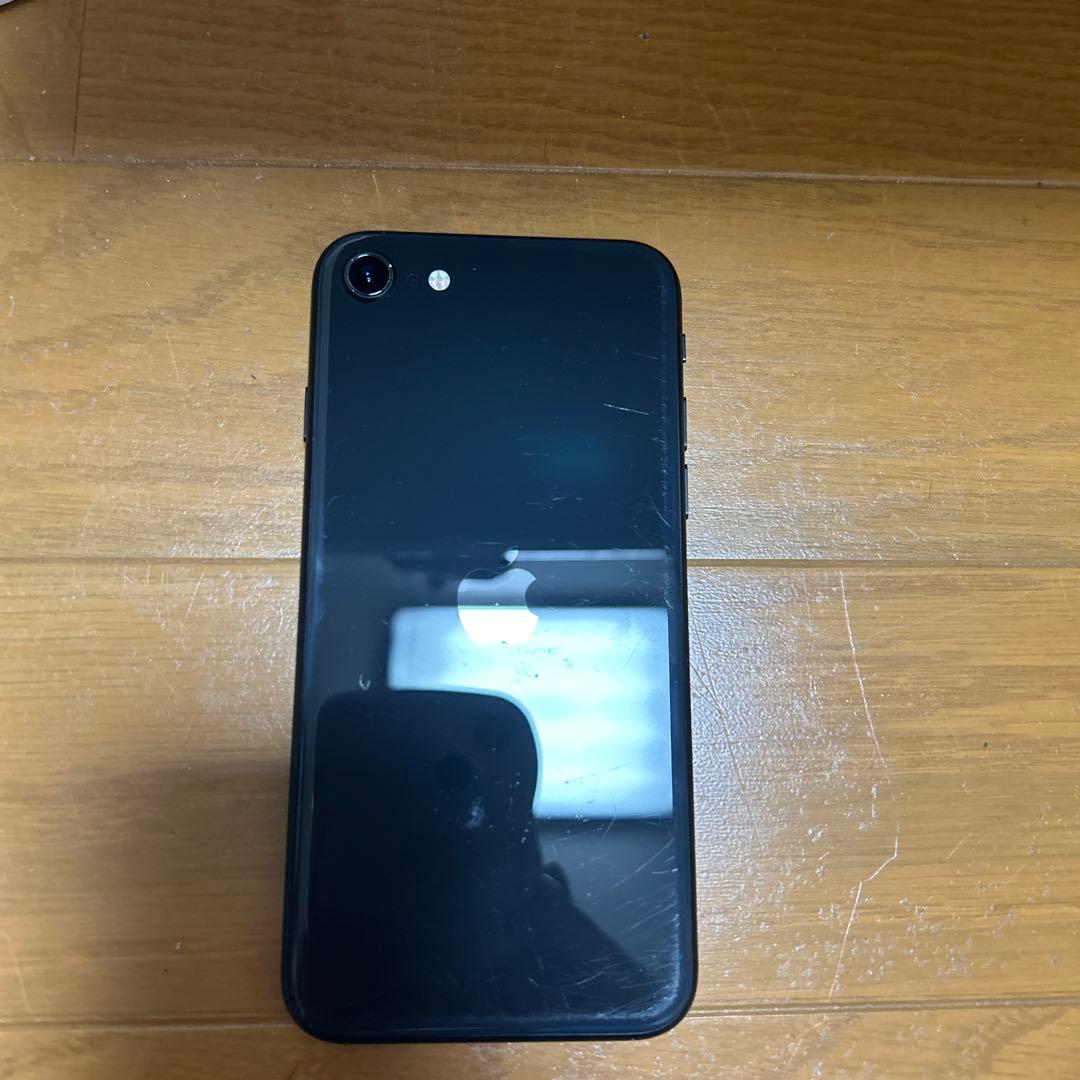 ㅤiPhone se第二世代