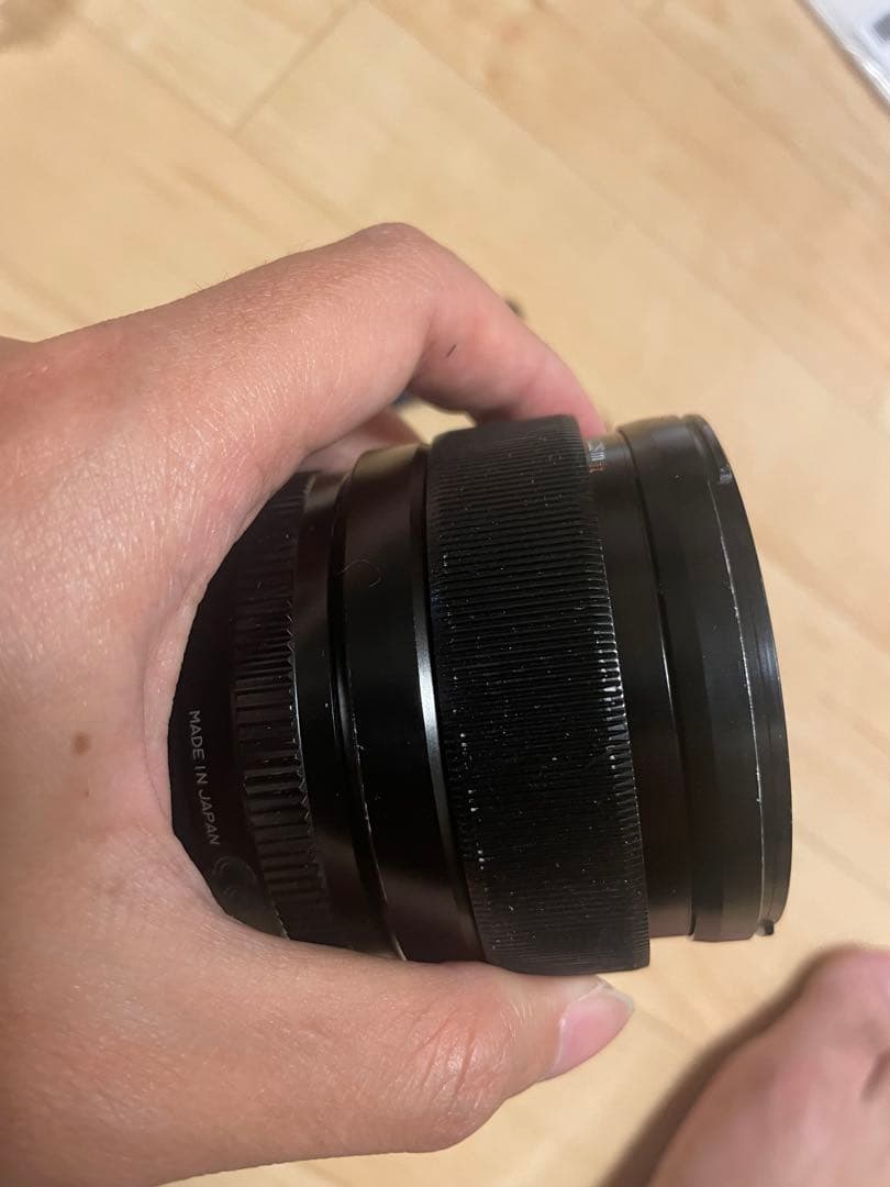 FUJIFILM XF23mmF1.4Rレンズ　レンズフード付き