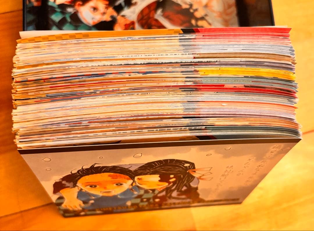 鬼滅の刃コミックカレンダー2021特製缶入り　日めくりカレンダー