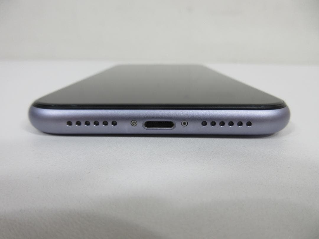 0716Z iPhone11 64GB MWLX2J/A simロック カード無